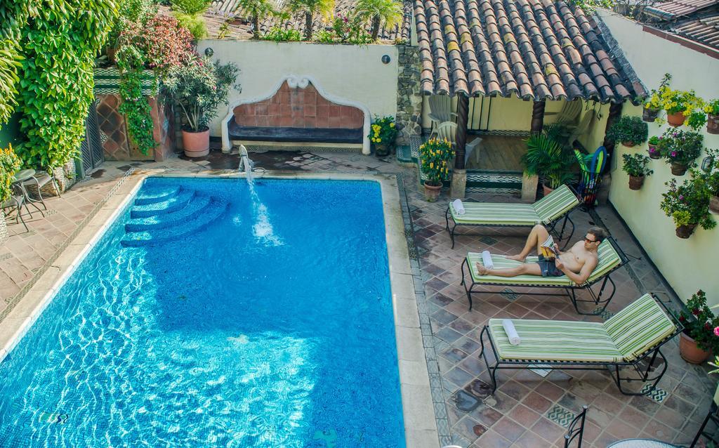 Hotel Casa Del Parque By Ahs Antigua ภายนอก รูปภาพ