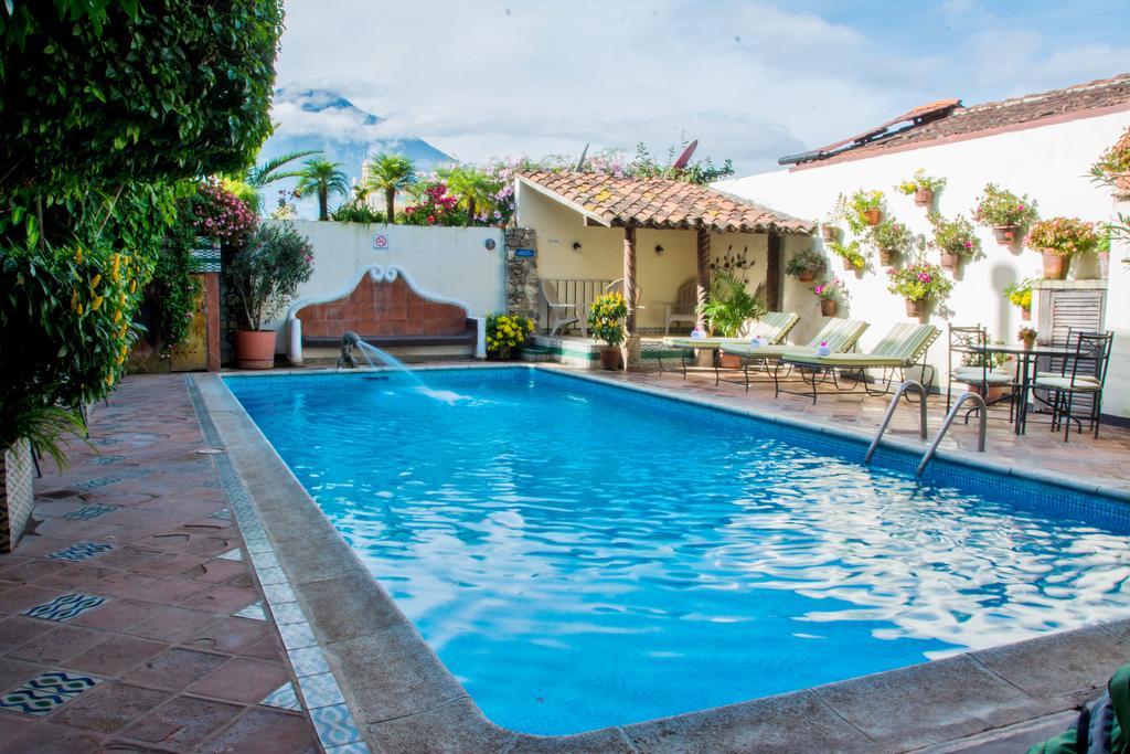 Hotel Casa Del Parque By Ahs Antigua ภายนอก รูปภาพ