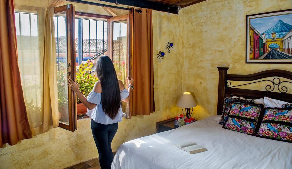 Hotel Casa Del Parque By Ahs Antigua ภายนอก รูปภาพ