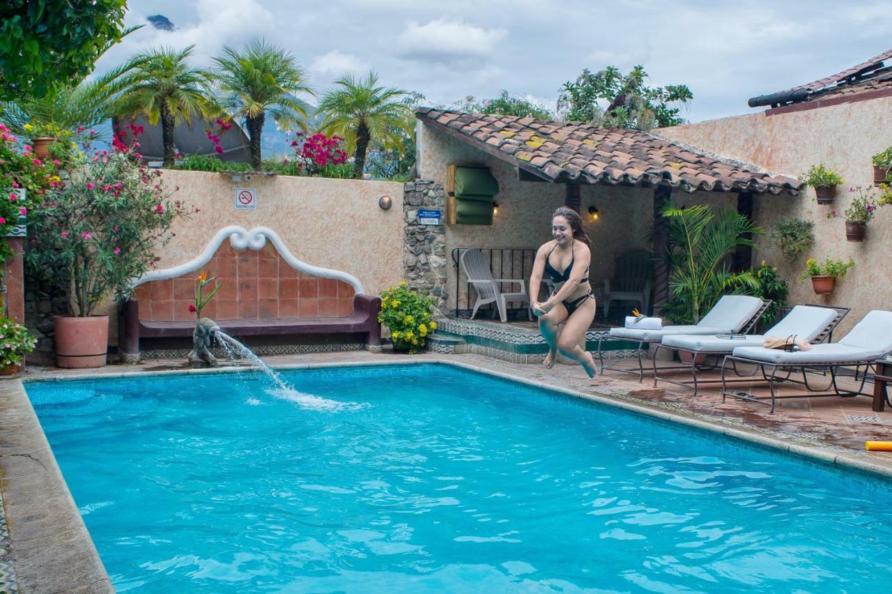 Hotel Casa Del Parque By Ahs Antigua ภายนอก รูปภาพ